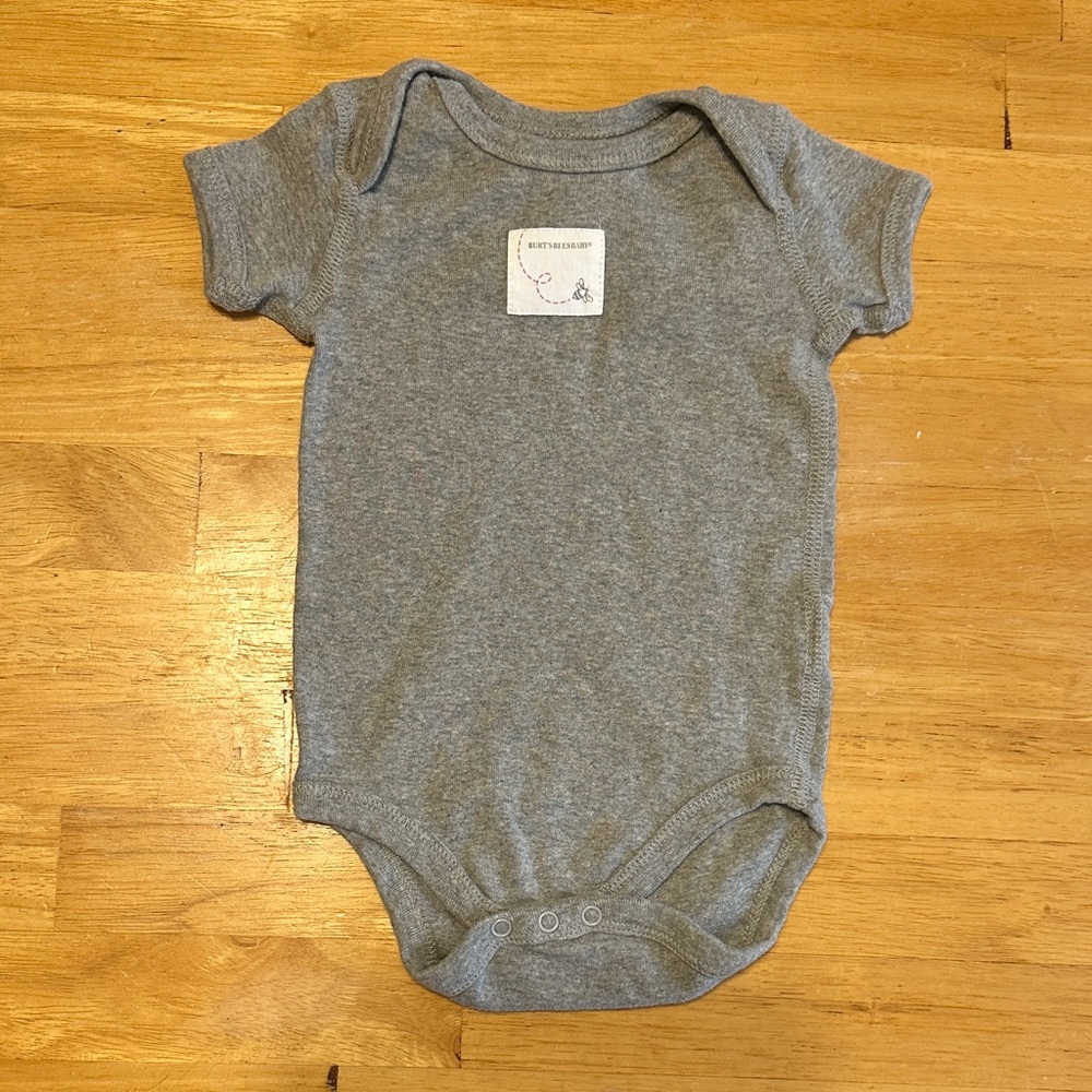 Burt's Bees Baby Gray and Striped Onesie Set - Picture 4 of 5